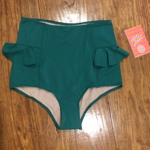 Kortni Jeane bottoms, size Small